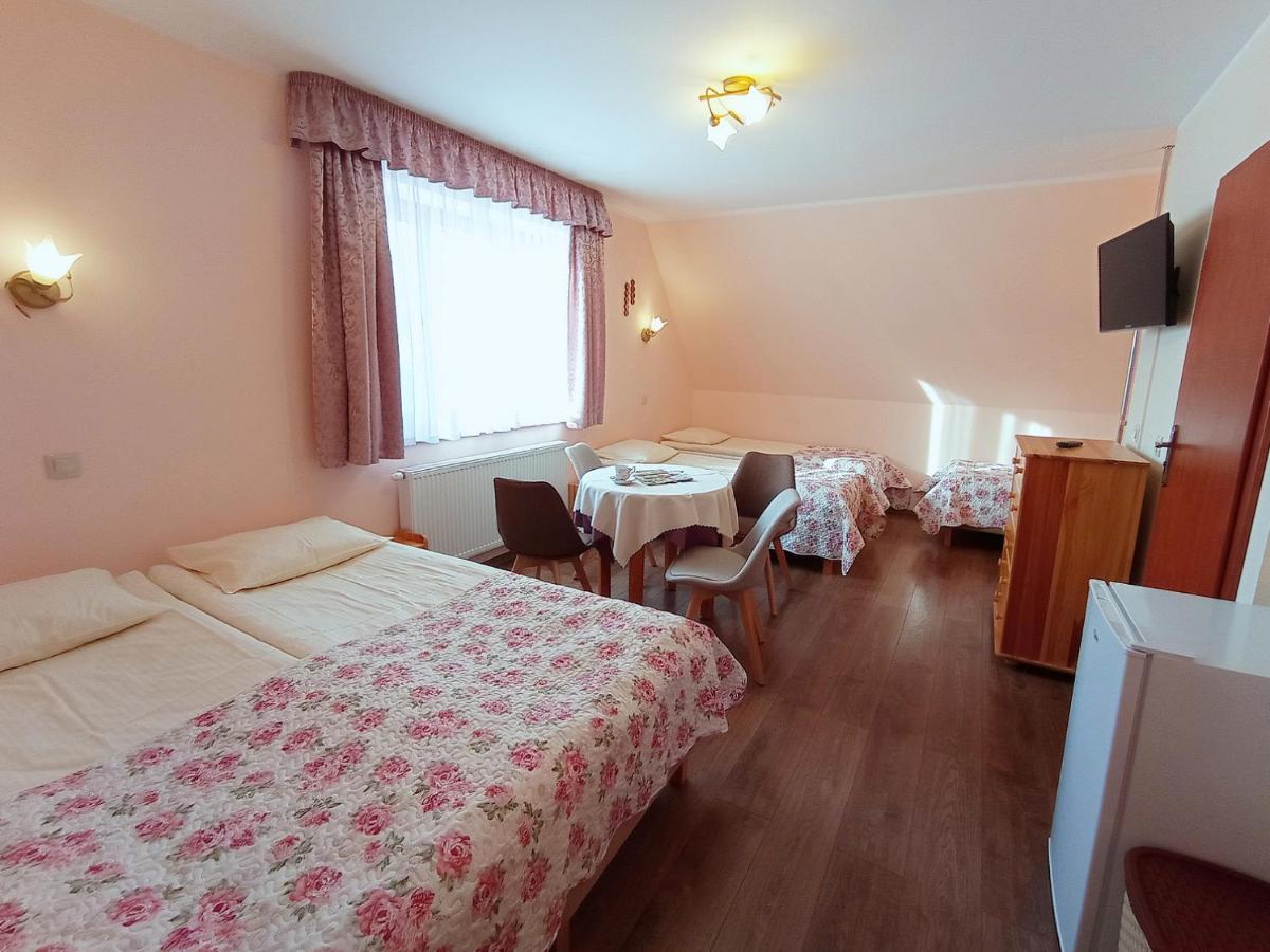 Apartamento Wynajem Pokoi Rancho Zab Exterior foto