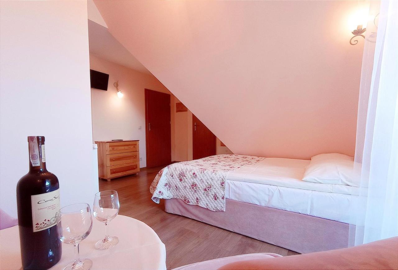 Apartamento Wynajem Pokoi Rancho Zab Exterior foto