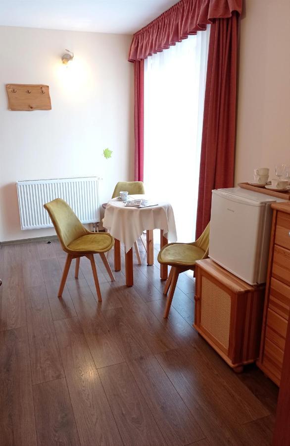 Apartamento Wynajem Pokoi Rancho Zab Exterior foto