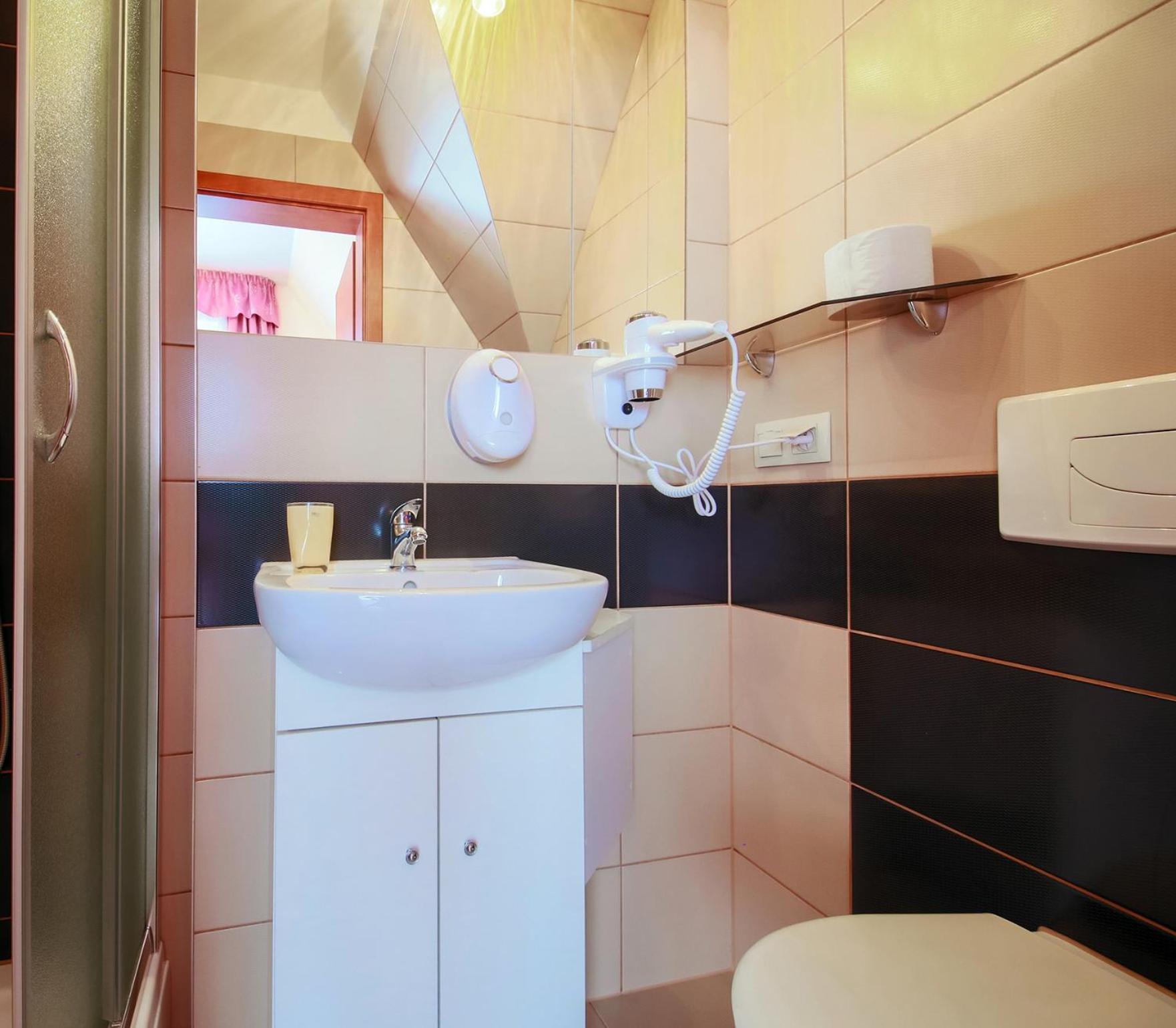 Apartamento Wynajem Pokoi Rancho Zab Exterior foto